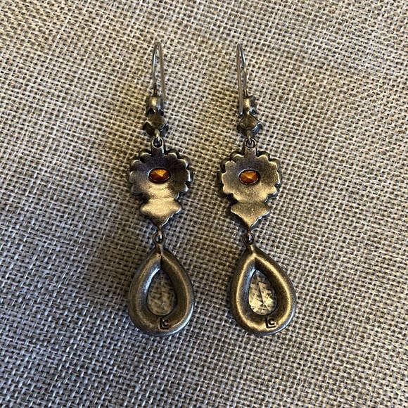 Rhinestone chandelier earrings.  Stunning! - Picture 6 of 6